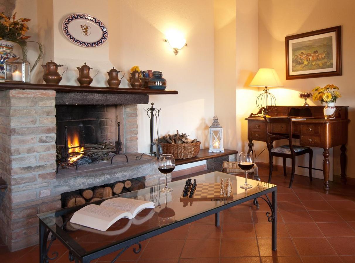 Tenuta Di Forte Sorgnano Gualdo Cattaneo Quarto foto